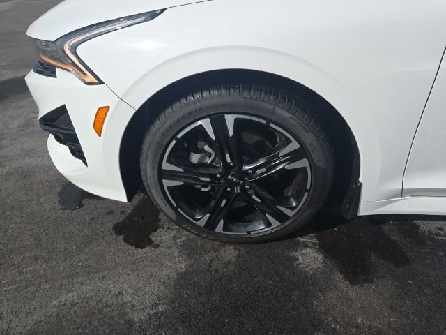 Used 2024 Kia K5 GT-Line w/ GT-Line Premium Package image 13
