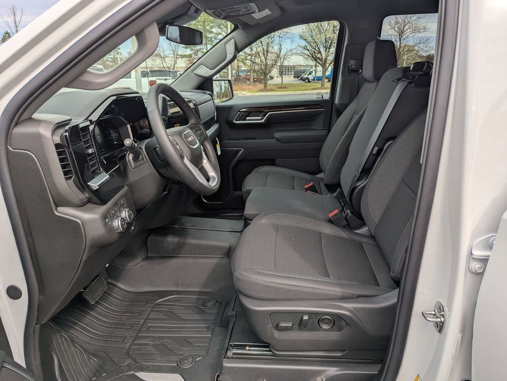 New 2026 GMC Sierra 1500 SLE w/ X31 Off-Road Package AWD/4WD image 11