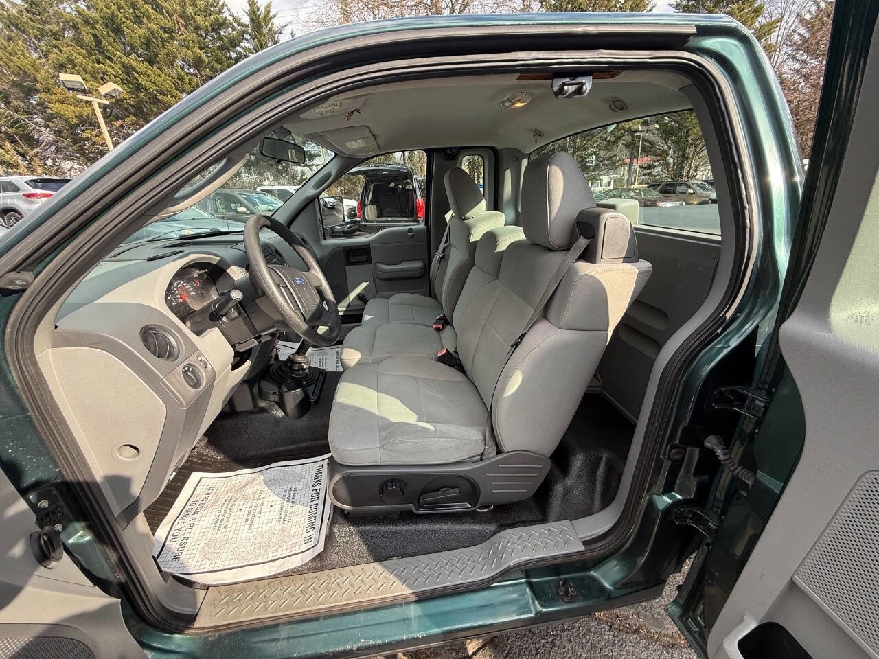 Used 2007 Ford F150 STX image 12