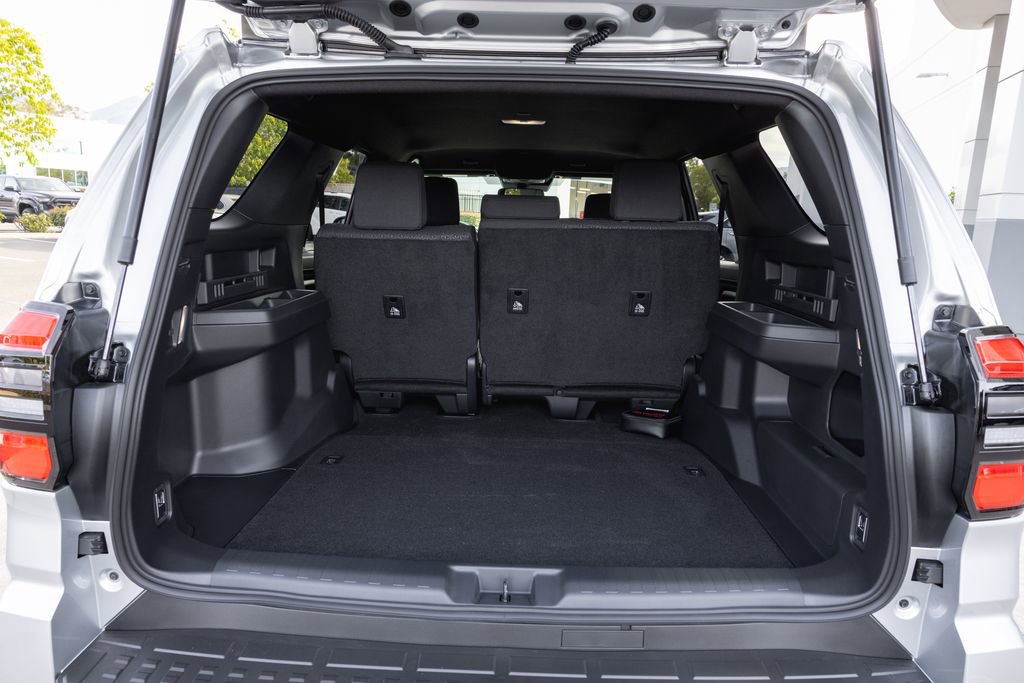 New 2026 Toyota 4Runner SR5 image 8