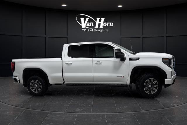 Used 2024 GMC Sierra 1500 AT4 w/ Technology Package image 2