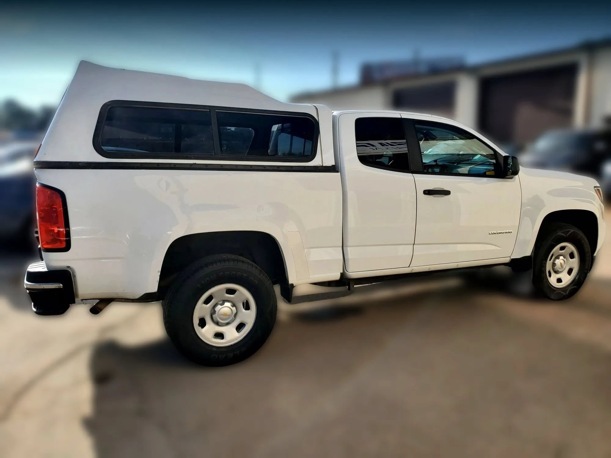Used 2018 Chevrolet Colorado W/T RWD image 12