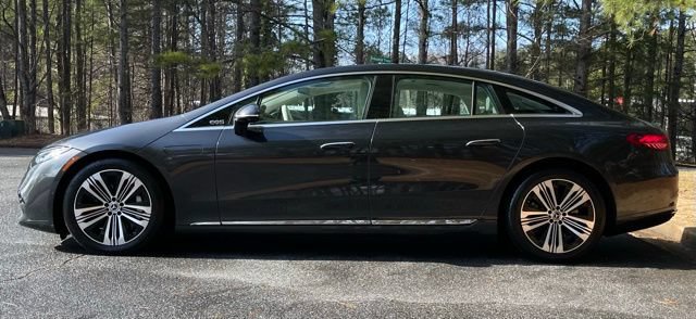 Used 2022 Mercedes-Benz EQS 580 4MATIC Sedan image 5