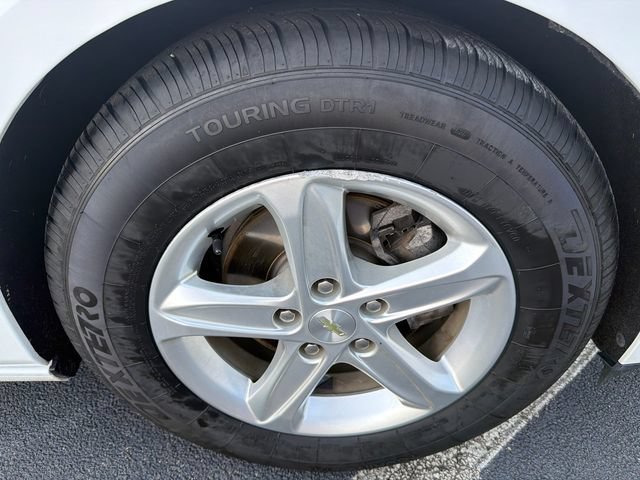 Used 2020 Chevrolet Malibu LS FWD image 12