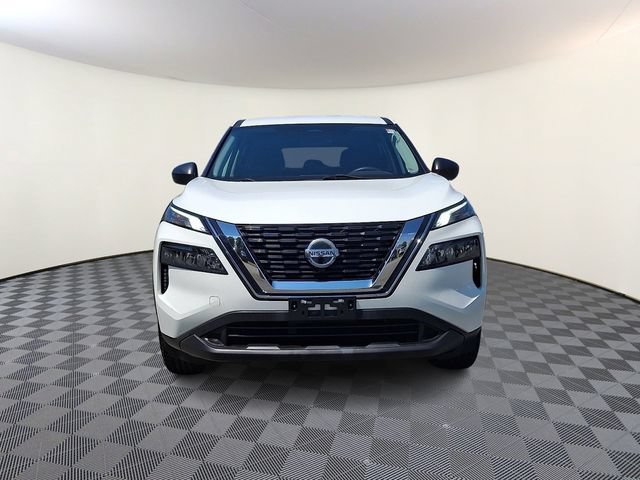 Used 2021 Nissan Rogue S FWD image 2