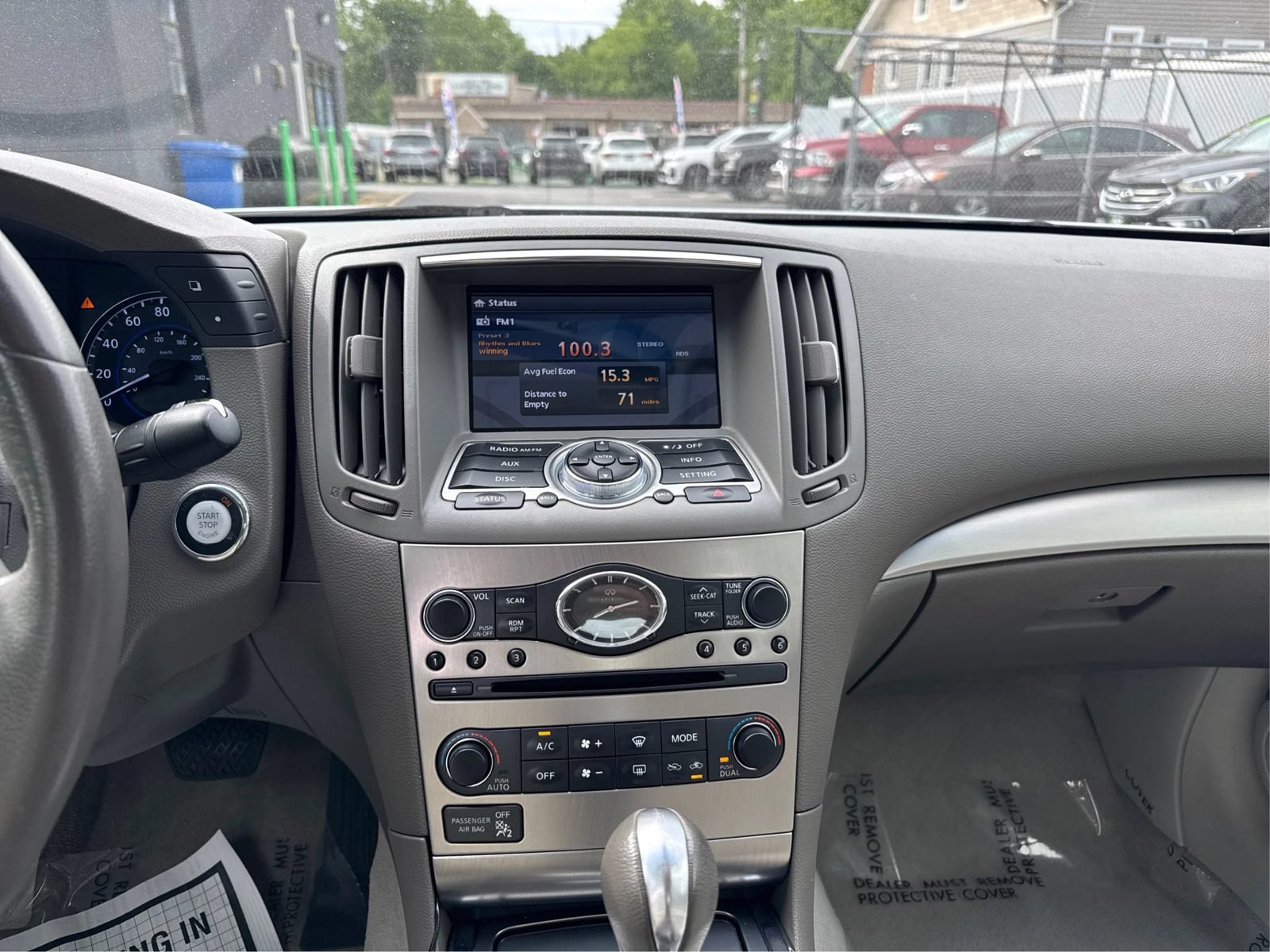 Used 2015 INFINITI Q40 AWD w/ Moonroof Package image 14