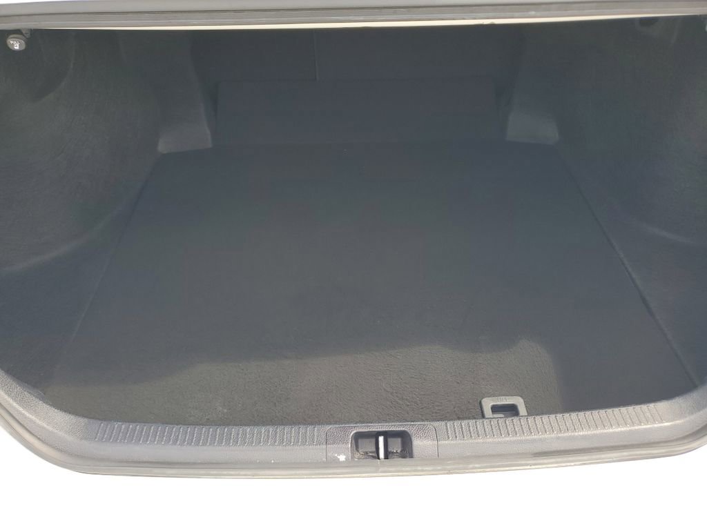 Certified 2023 Toyota Camry SE w/ Convenience Package image 12