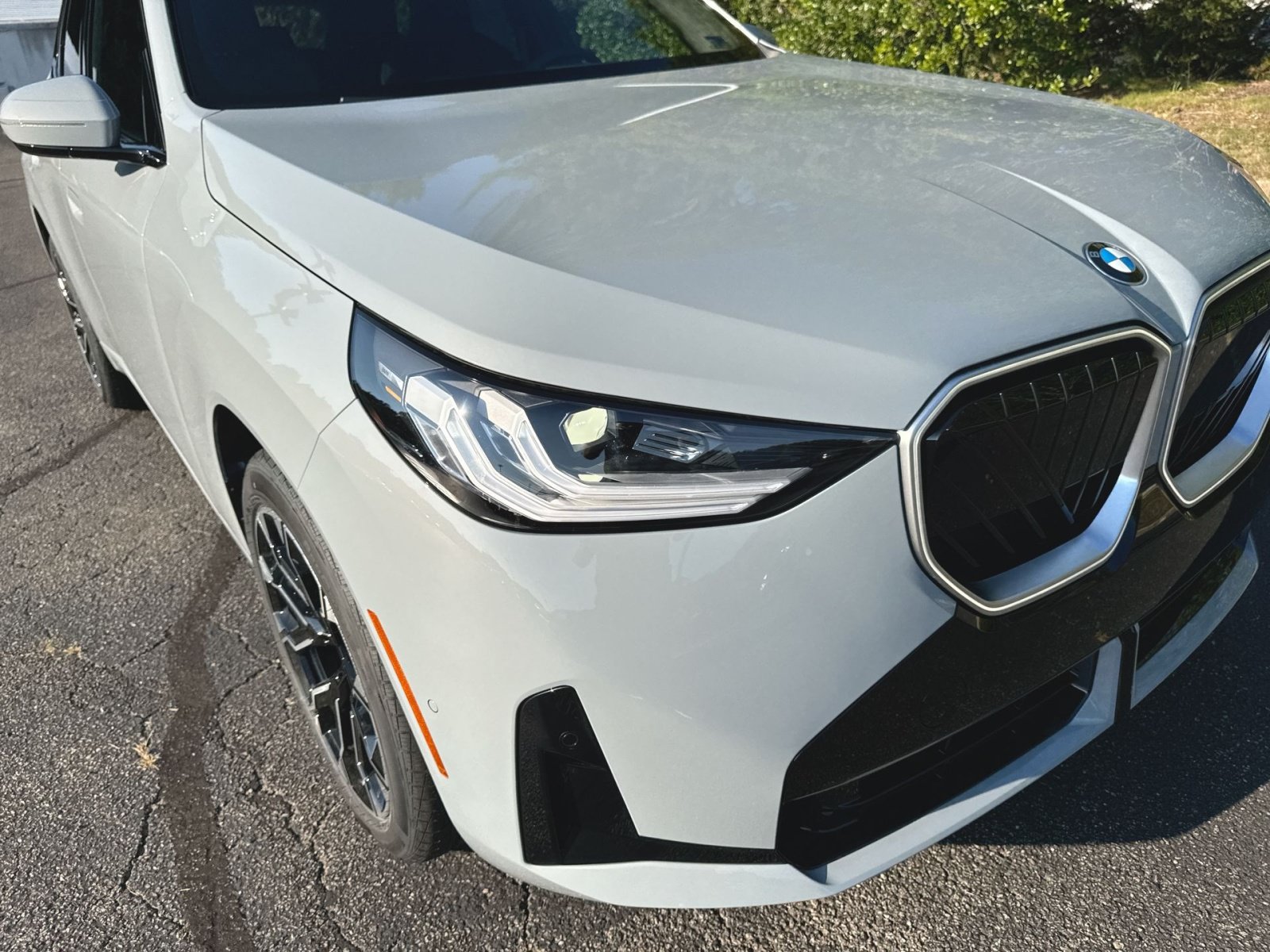 New 2026 BMW X3 xDrive30i w/ M Sport Package AWD/4WD image 3