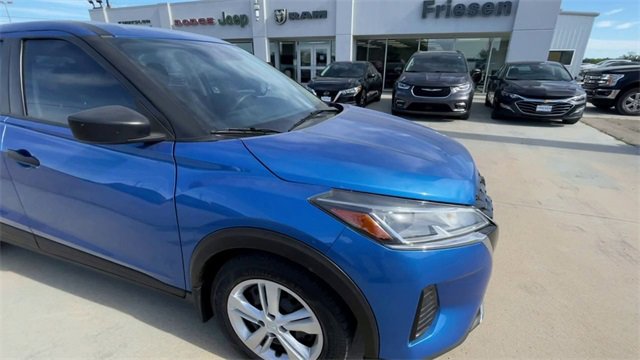 Used 2021 Nissan Kicks S image 8