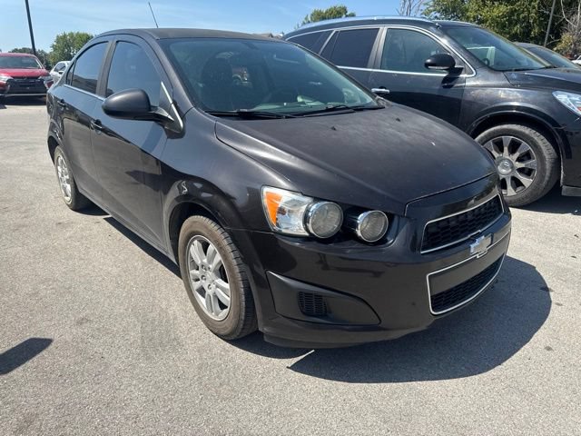Used 2015 Chevrolet Sonic LT FWD image 1