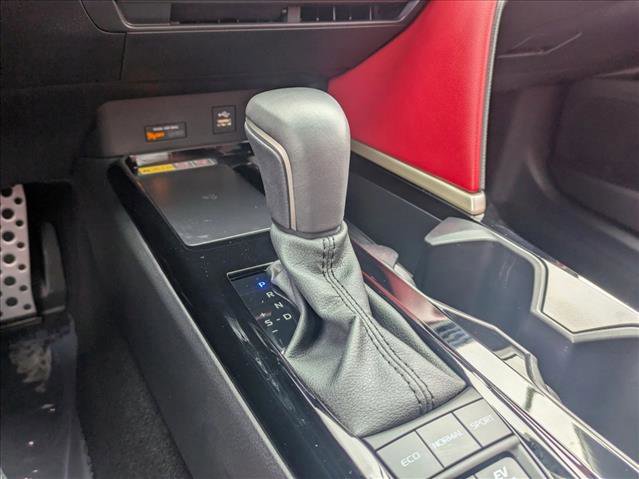 Used 2025 Toyota Camry XSE image 11