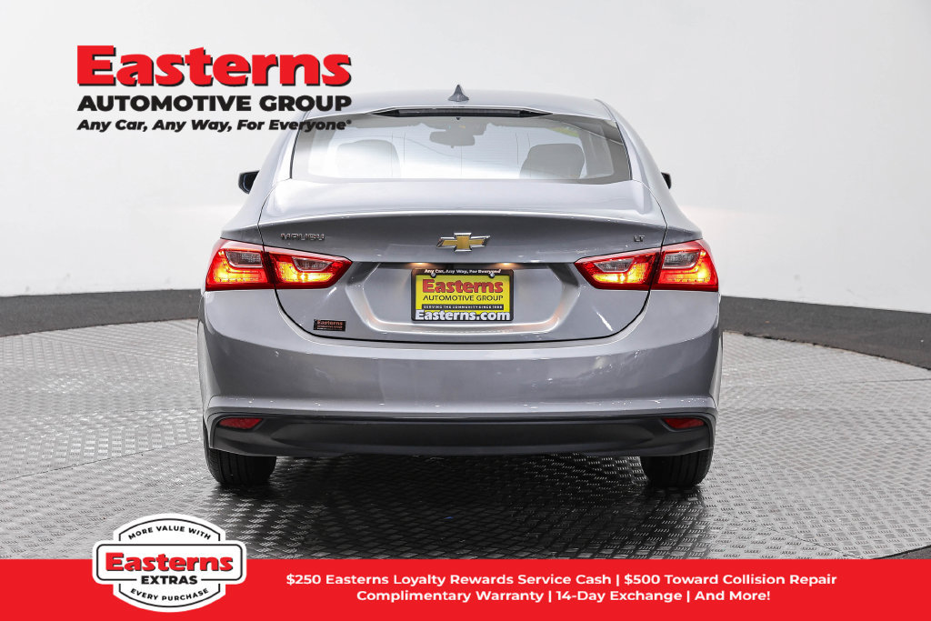 Used 2023 Chevrolet Malibu LT FWD image 7