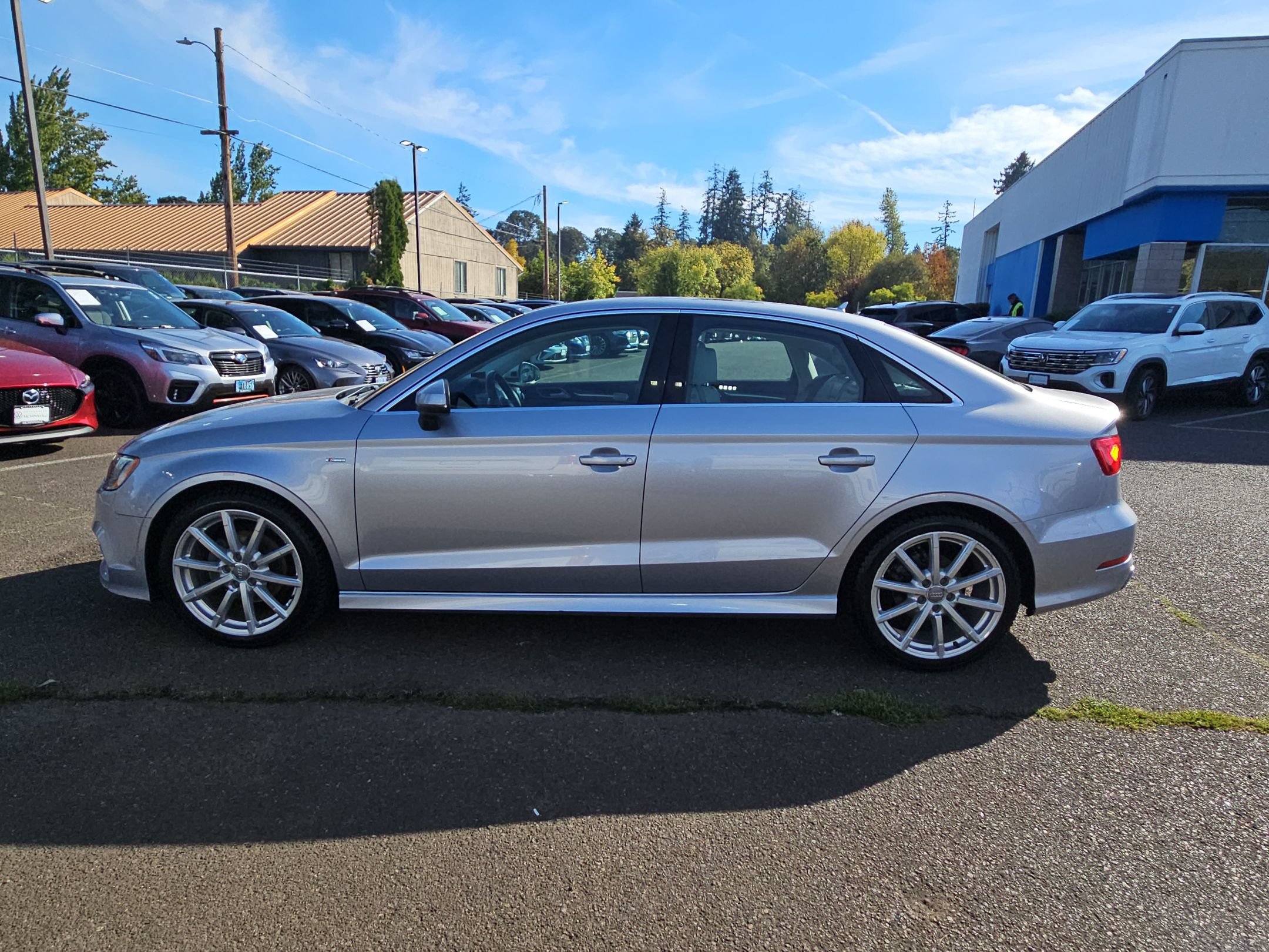 Used 2015 Audi A3 TDI Prestige w/ Prestige Package FWD image 2