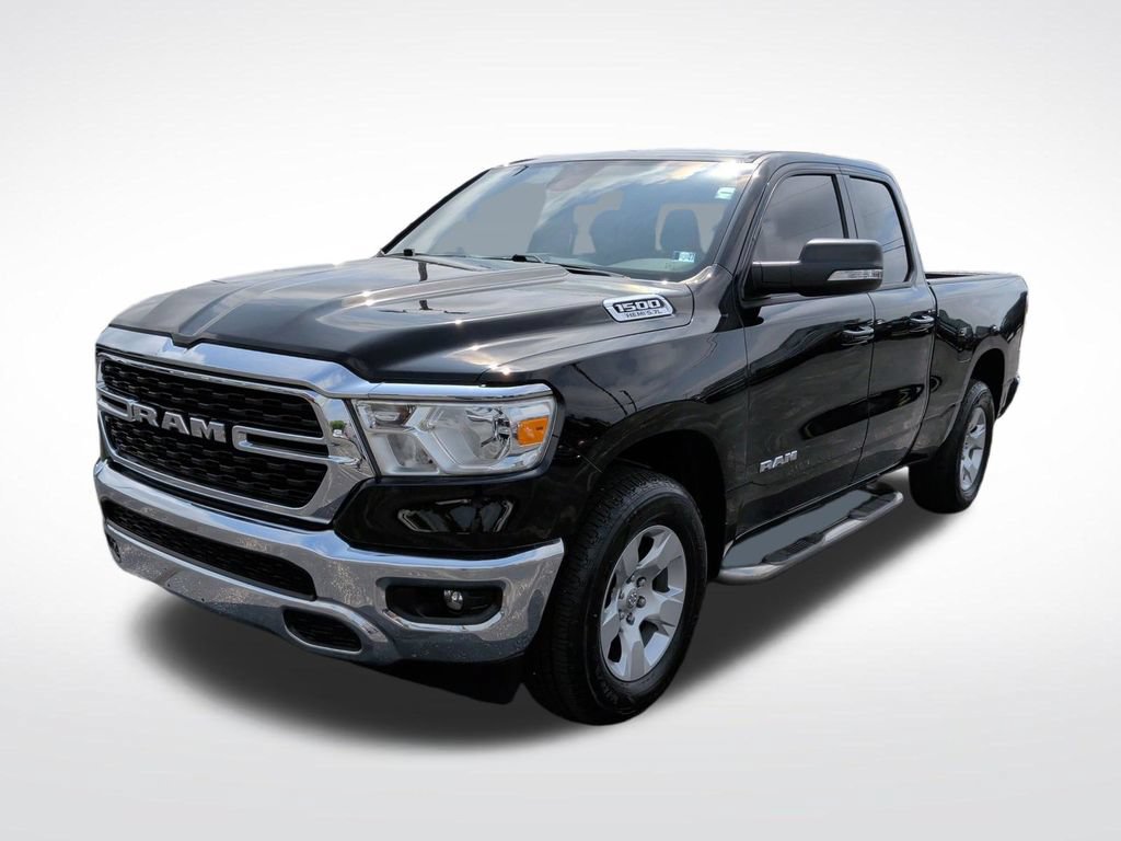 Used 2022 RAM 1500 Big Horn AWD/4WD image 3