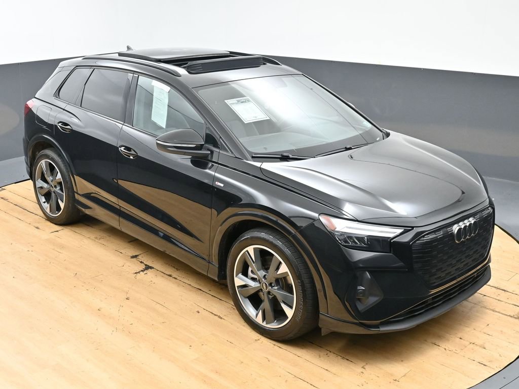 Used 2024 Audi Q4 e-tron Premium Plus w/ Premium Plus image 44