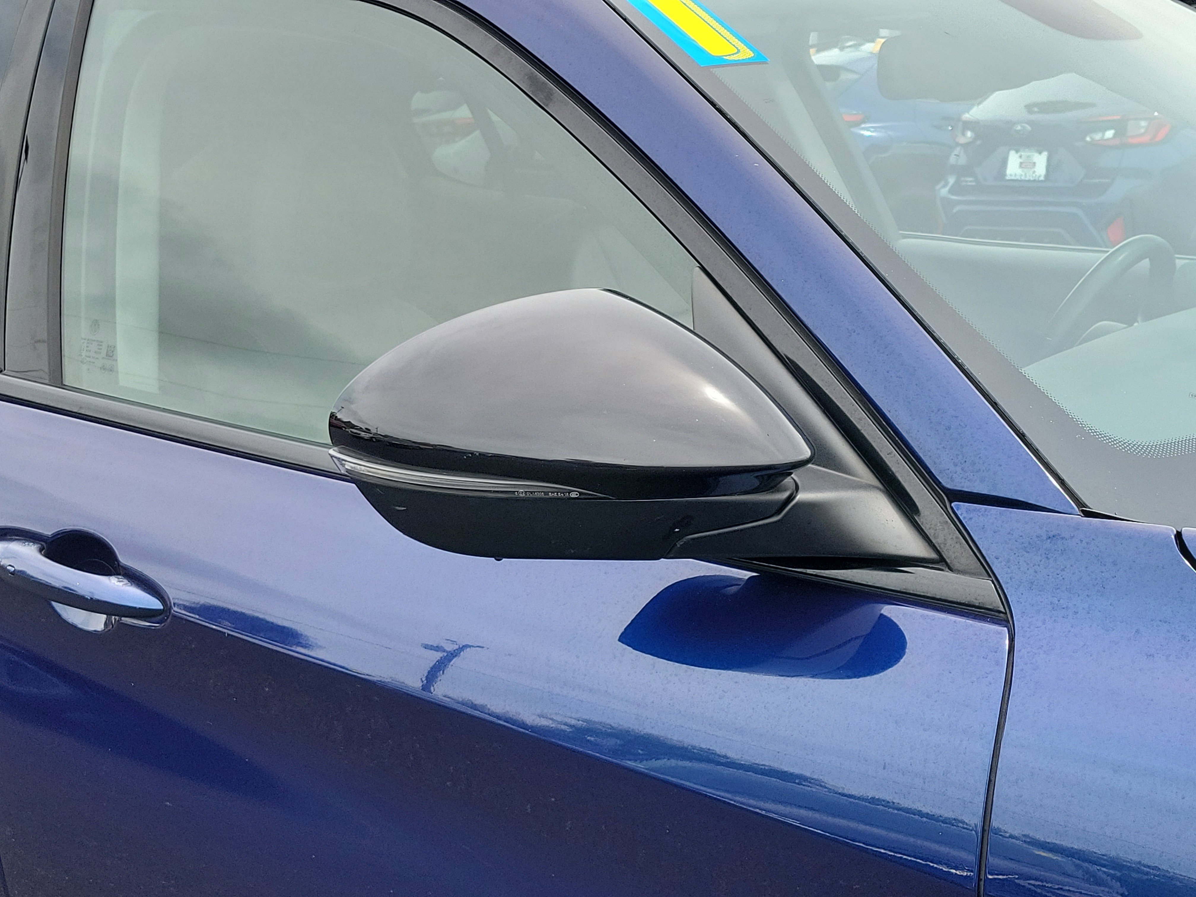 Used 2021 Alfa Romeo Stelvio Ti w/ Nero Edizione image 9