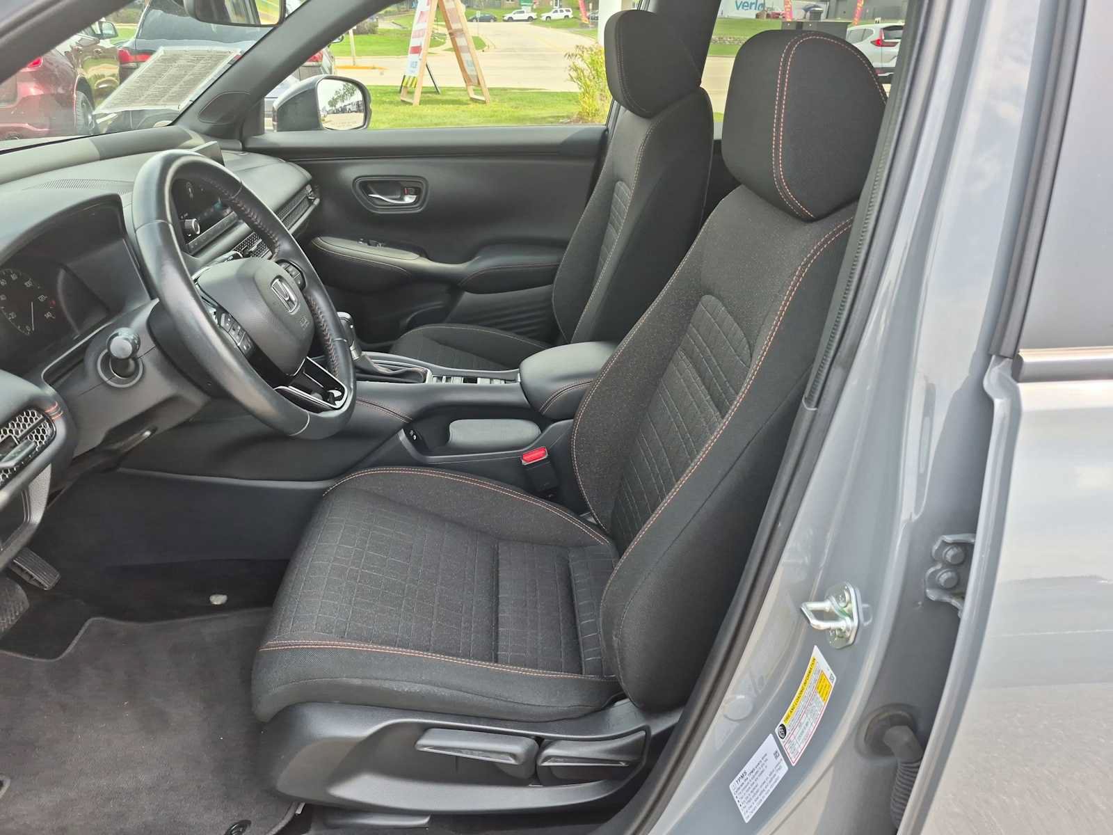 Certified 2025 Honda HR-V Sport image 16