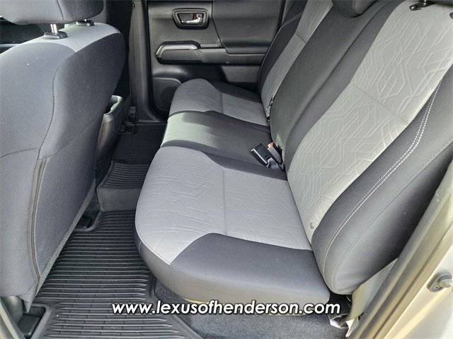 Used 2021 Toyota Tacoma TRD Off-Road w/ Technology Package image 13