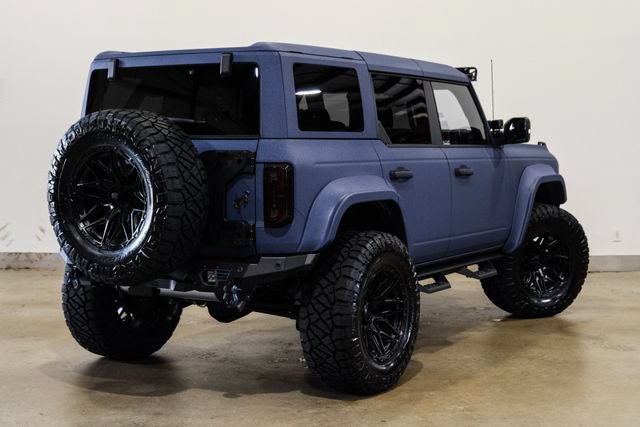 Used 2025 Ford Bronco Badlands AWD/4WD image 4