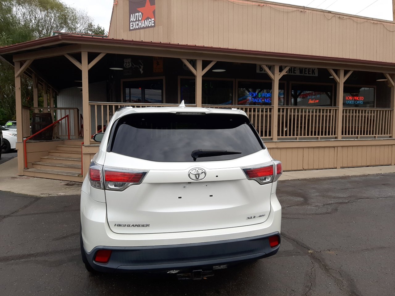 Used 2015 Toyota Highlander XLE image 4