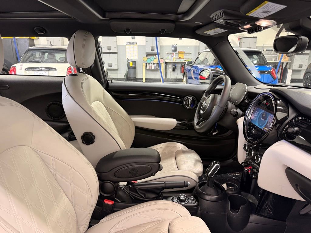 Certified 2024 MINI Cooper S image 24
