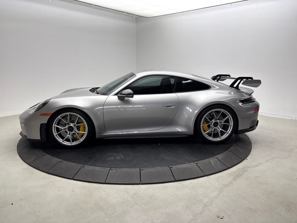 Certified 2026 Porsche 911 GT3 RWD image 2
