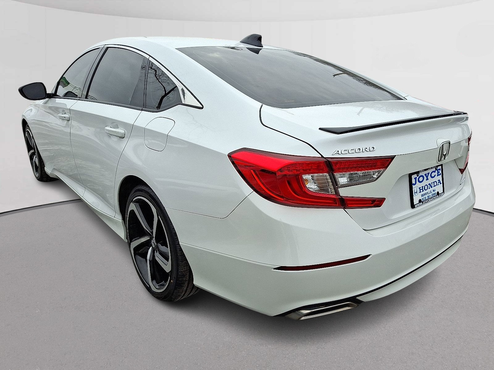 Certified 2022 Honda Accord Sport image 7