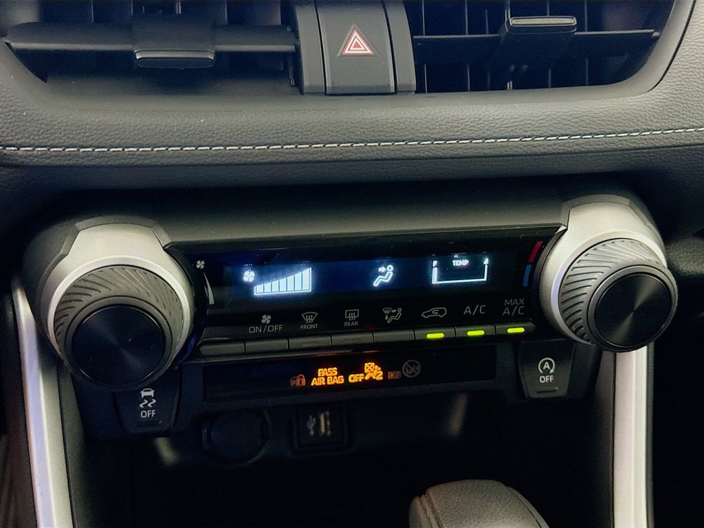 Certified 2025 Toyota RAV4 LE AWD/4WD image 16