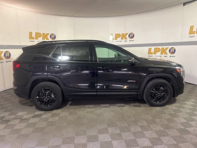 Used 2024 GMC Terrain AT4 w/ Infotainment Package II AWD/4WD image 2