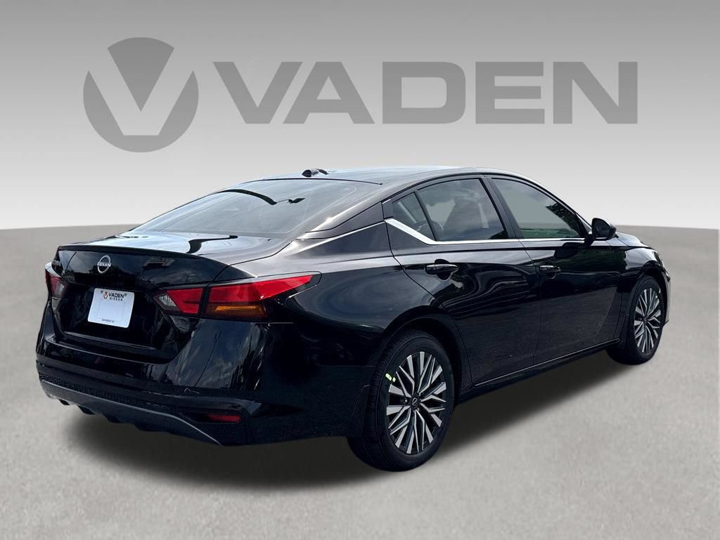 New 2026 Nissan Altima 2.5 SV FWD image 28