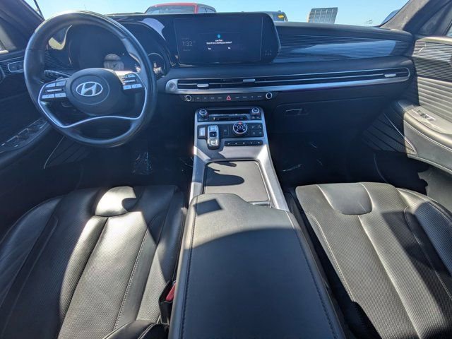 Used 2024 Hyundai Palisade Calligraphy image 13