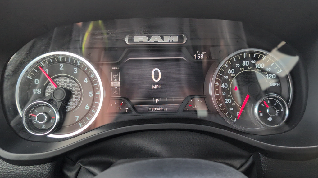 Used 2025 RAM 1500 Laramie AWD/4WD image 18