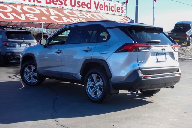 Certified 2022 Toyota RAV4 LE image 9