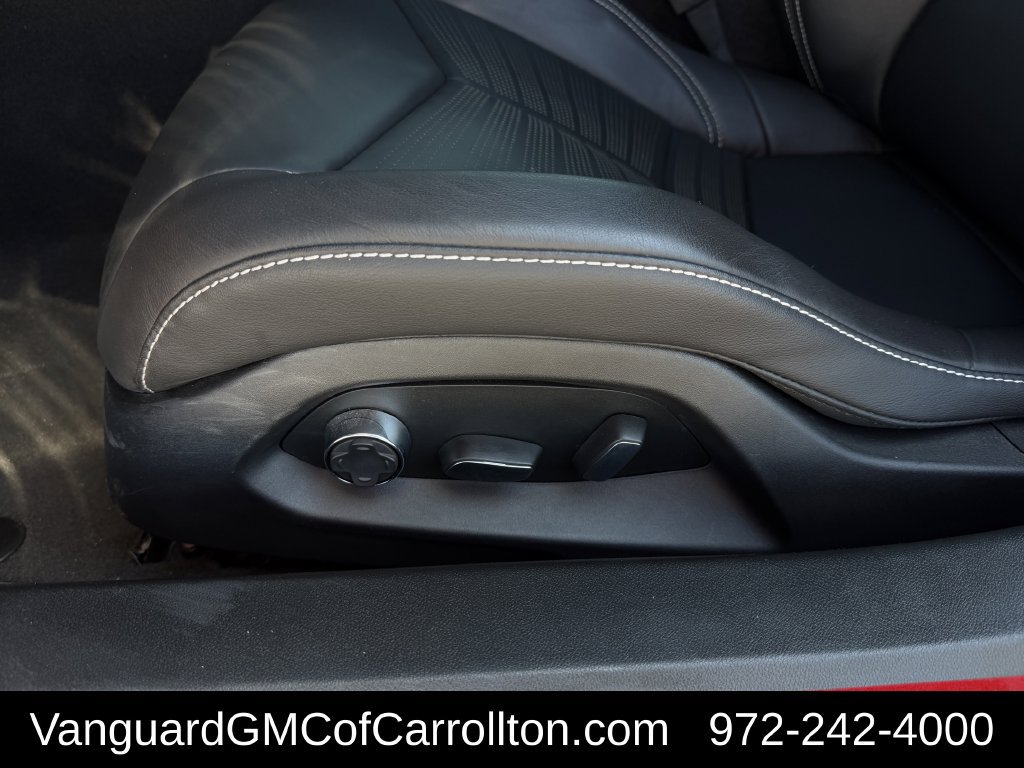 Used 2025 Chevrolet Corvette E-Ray w/ Stealth Interior Trim Package AWD/4WD image 34