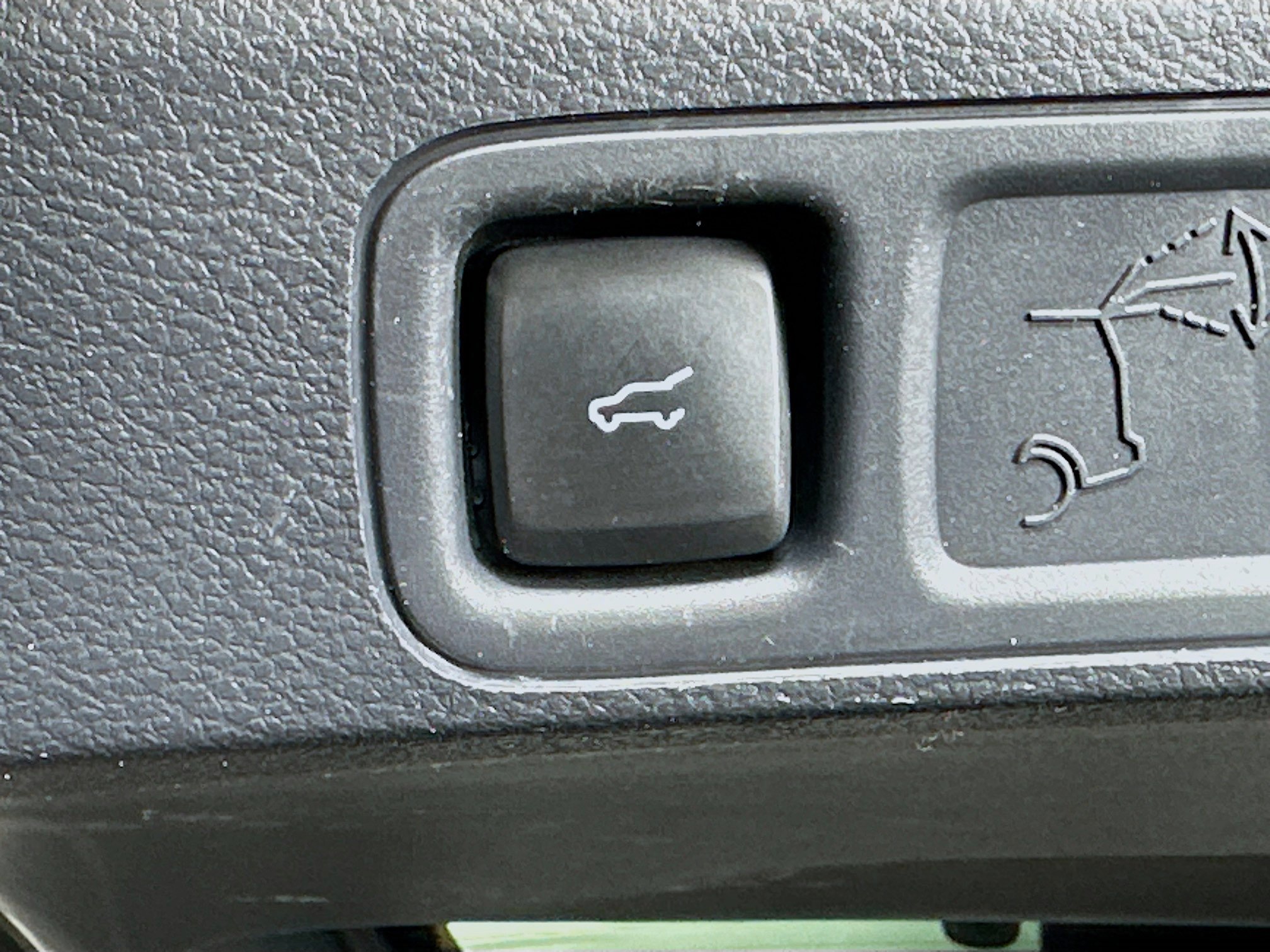 Used 2024 Ford Expedition XLT image 30