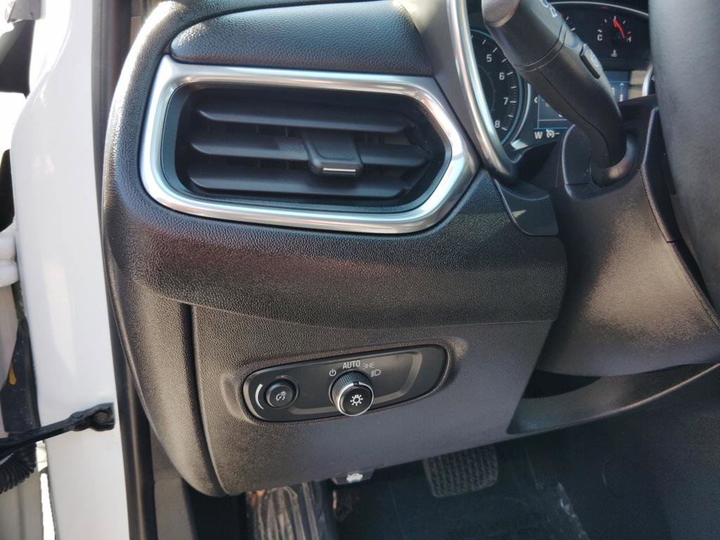 Used 2024 Chevrolet Equinox LT AWD/4WD image 15