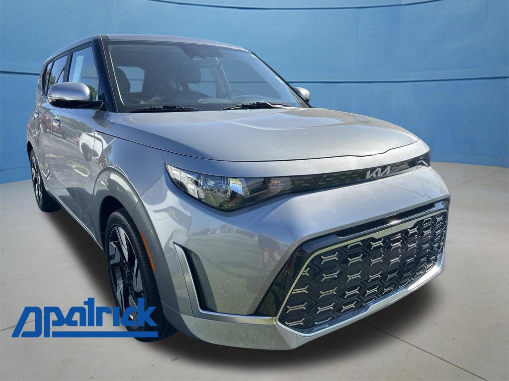 Used 2023 Kia Soul GT-Line FWD image 1