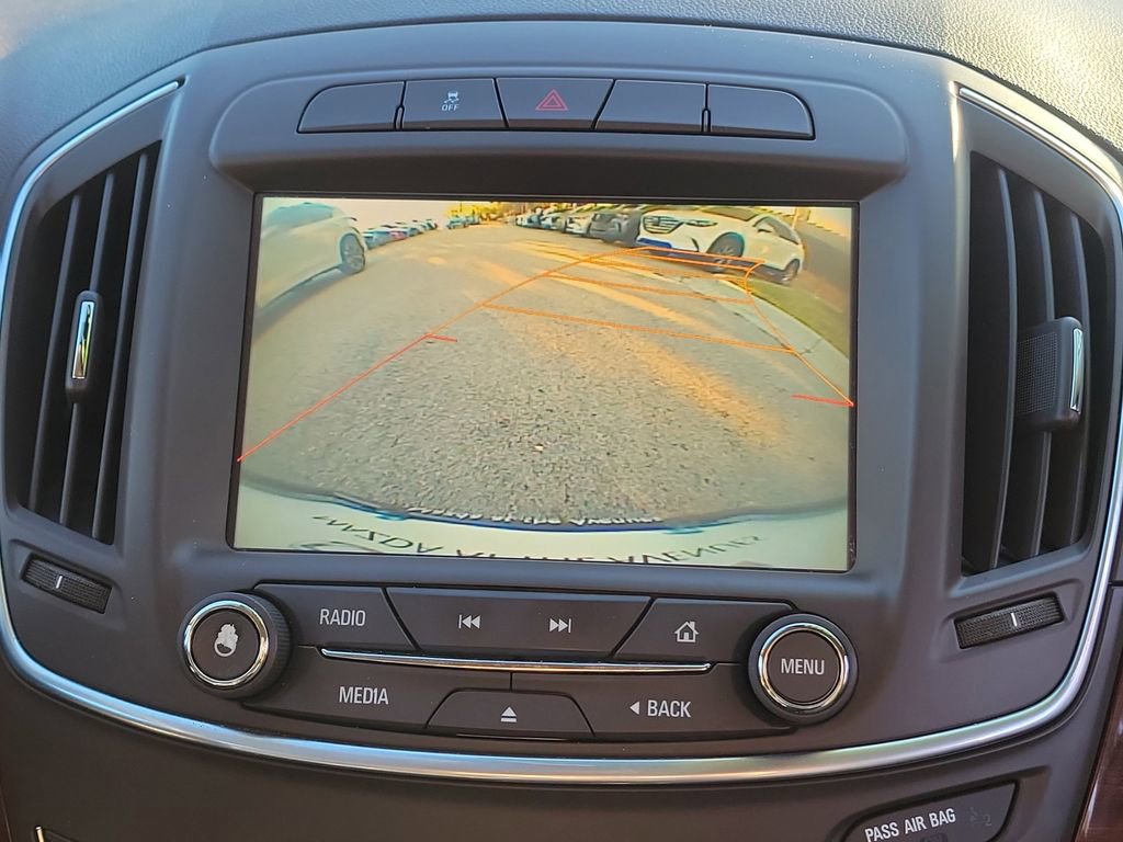 Used 2016 Buick Regal image 26