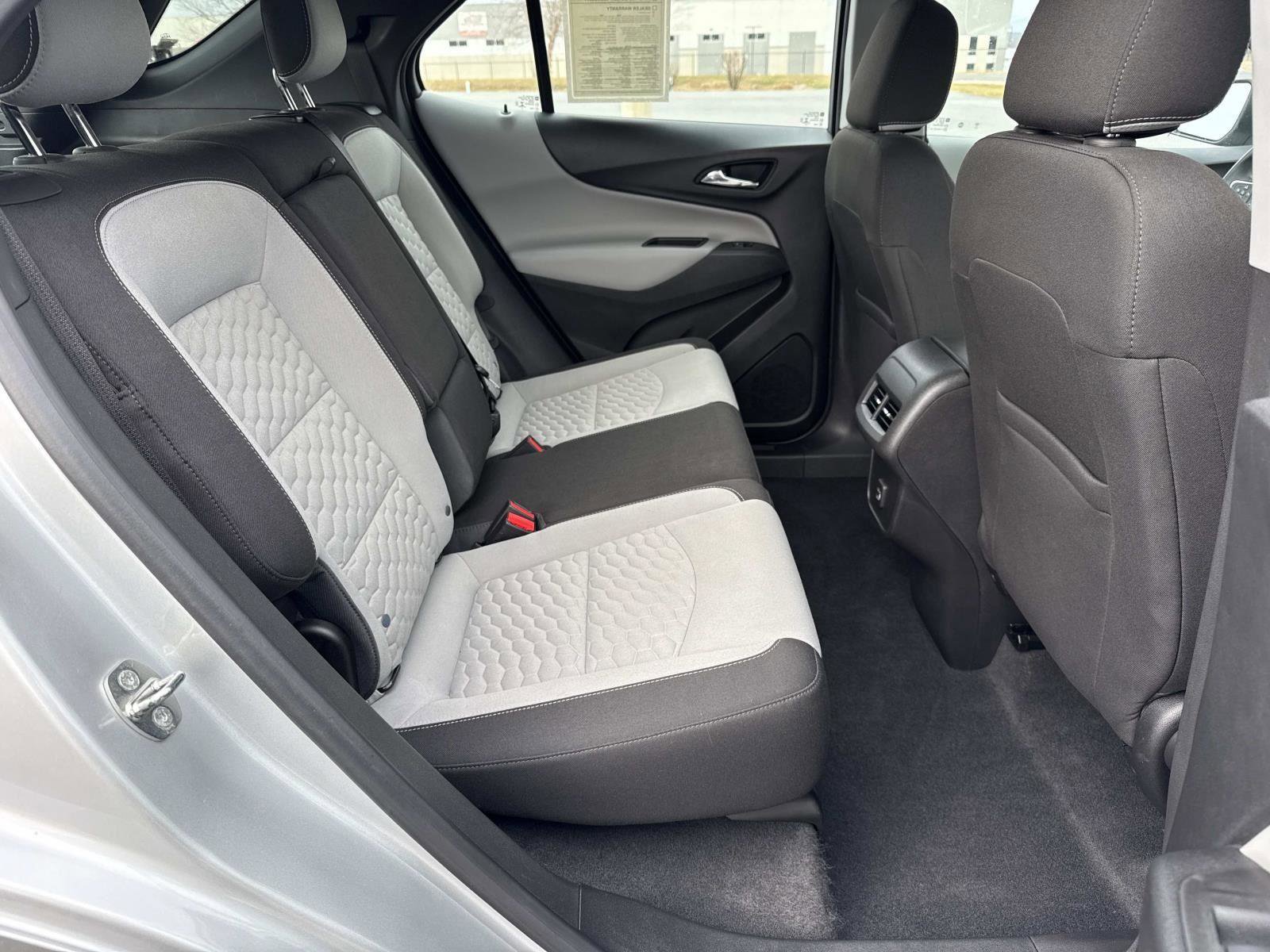 Used 2020 Chevrolet Equinox LS image 19