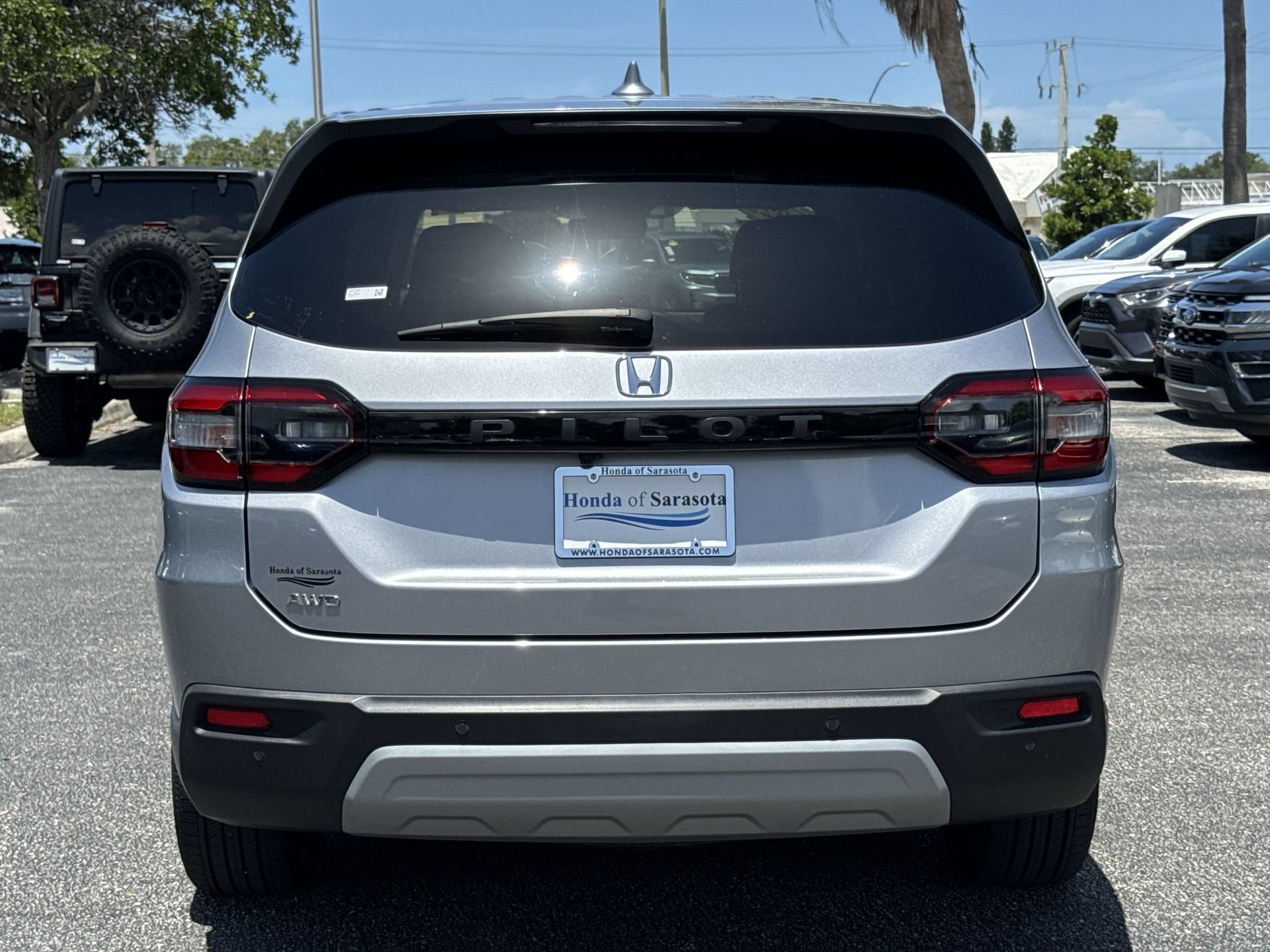 Used 2023 Honda Pilot EX-L image 7