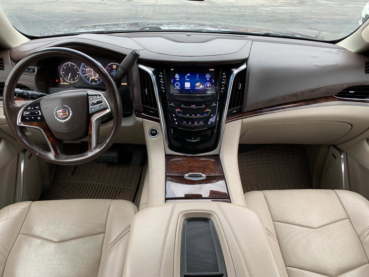 Used 2015 Cadillac Escalade ESV Premium image 44