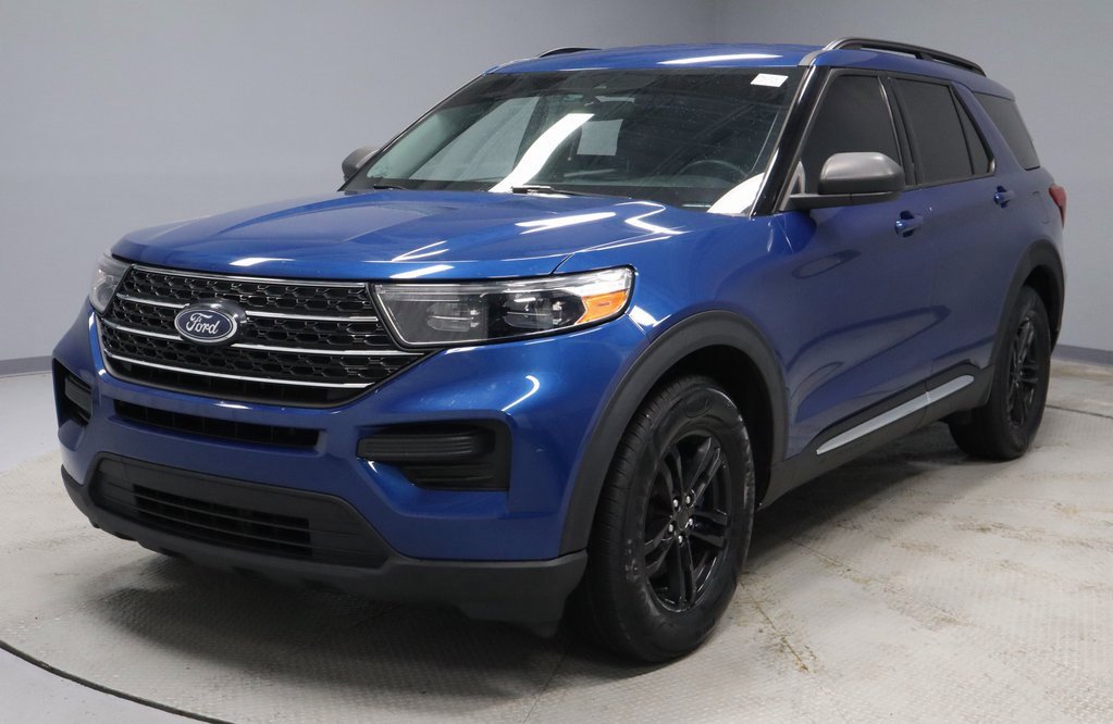 Certified 2022 Ford Explorer XLT image 7