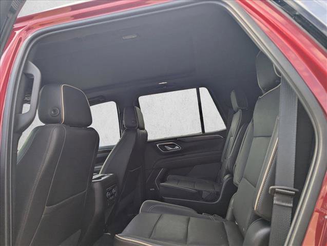 Used 2021 Chevrolet Tahoe Premier w/ Premium Package RWD image 13