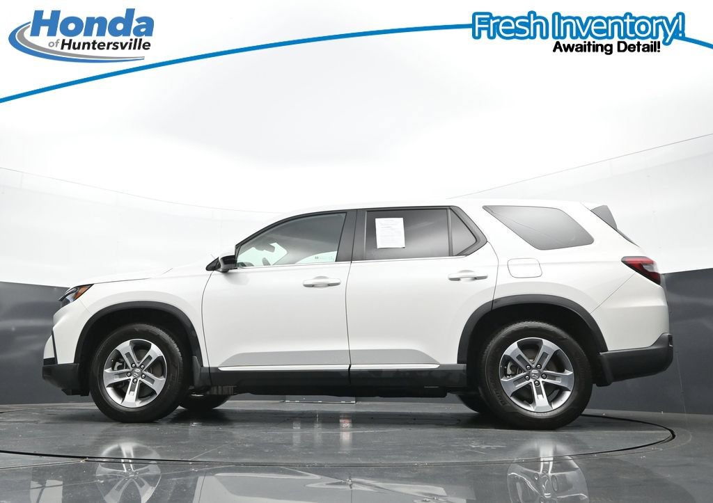 Used 2025 Honda Pilot EX-L image 28