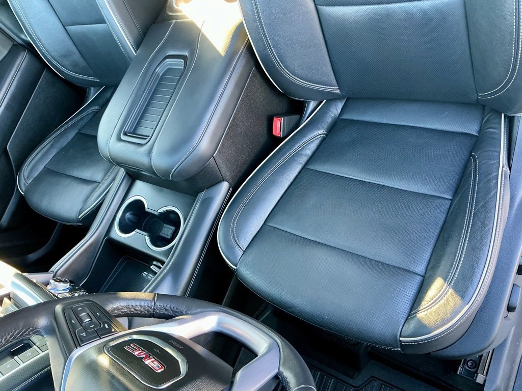 Used 2021 GMC Yukon XL SLT w/ SLT Luxury Plus Package image 42