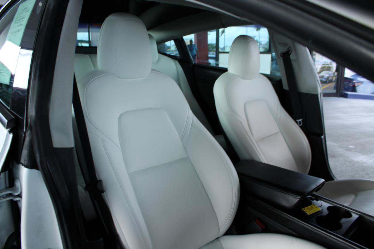 Used 2022 Tesla Model 3 RWD image 34