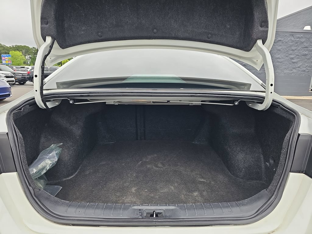 Used 2021 Nissan Altima 2.5 SR FWD image 16