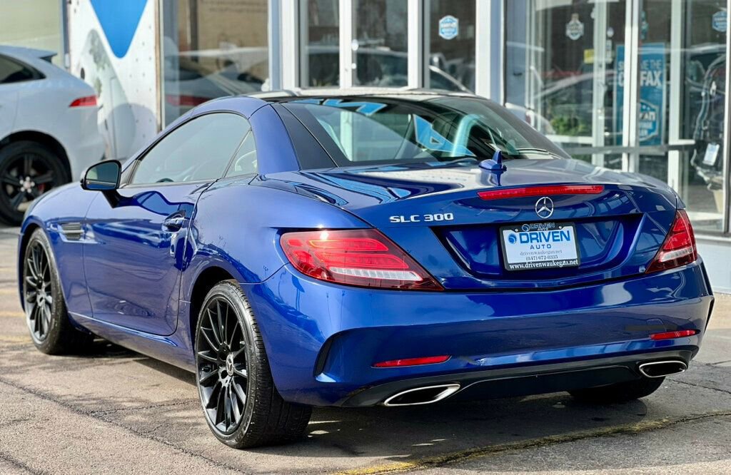 Used 2020 Mercedes-Benz SLC 300 image 28