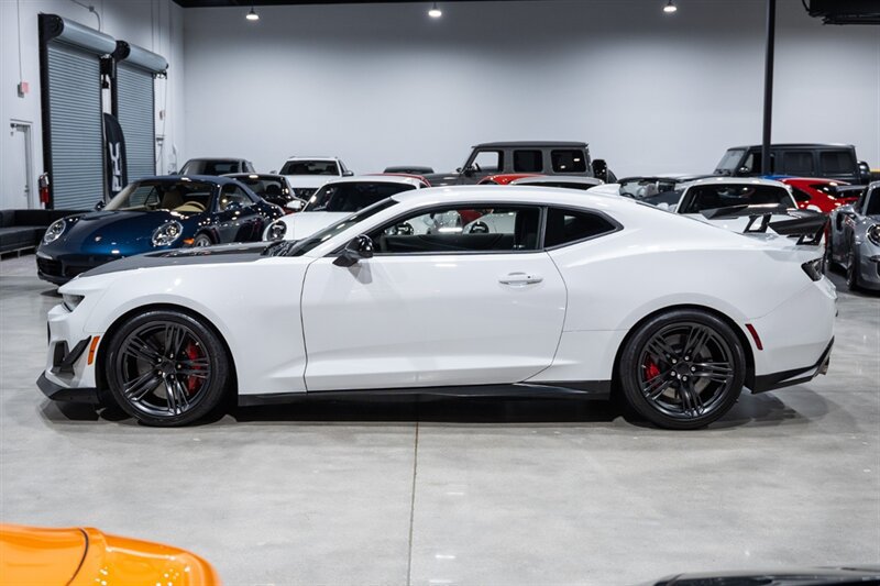 Used 2018 Chevrolet Camaro ZL1 RWD image 3