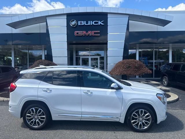 Used 2023 GMC Terrain Denali AWD/4WD image 34